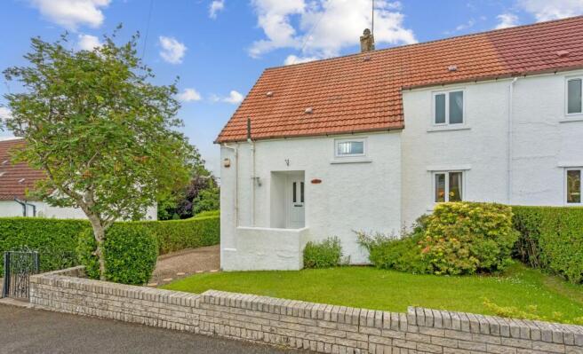 3 bed property, in Culbowie Road, £205,000