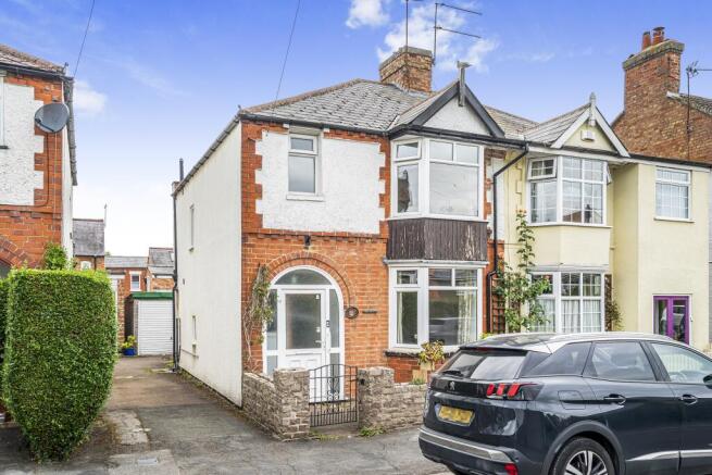 3 bed property, in Kimberley Street, £250,000