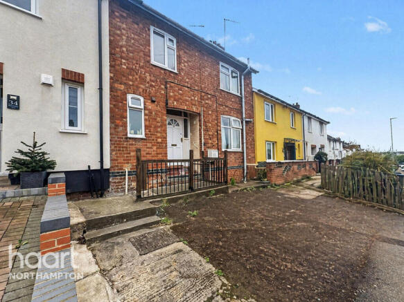 5 bed property, in Cranford Road, £270,000