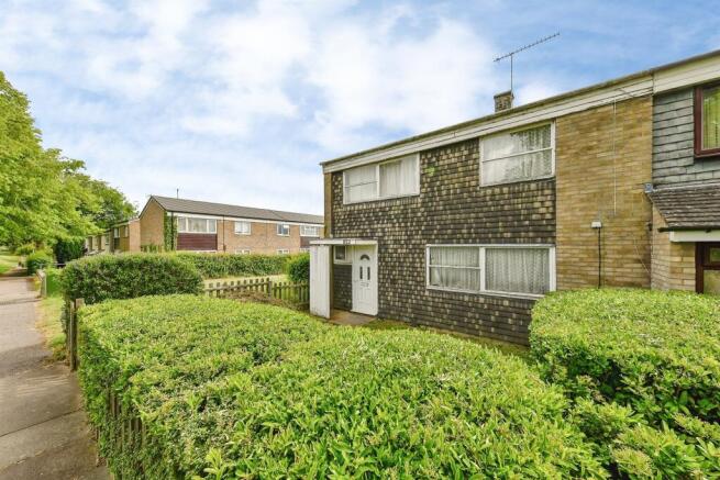 3 bed property, in Meredith Road, £280,000