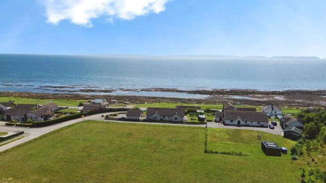 Land, in Quarry Road, £75,000