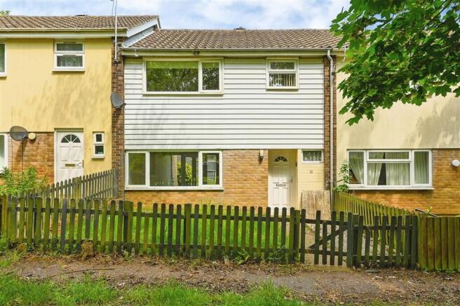 3 bed property, in Eastfields, £110,000