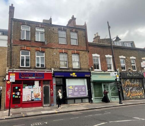 1 bed property, in Flat 2 Red Brick Court, £235,000