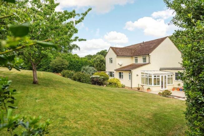 4 bed property, in Rucklers Lane, £1,750,000