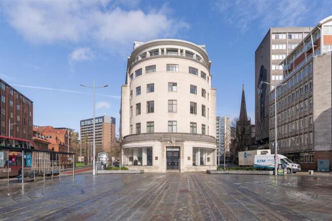 2 bed property, in Colston Avenue, £375,000