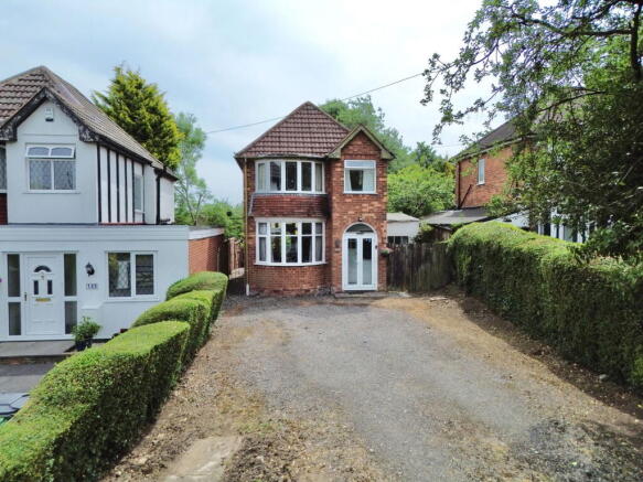 3 bed property, in Alcester Road, £400,000
