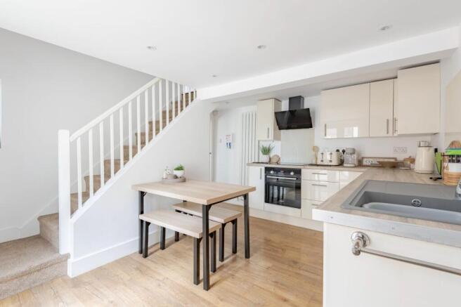 3 bed property, in The Green, £220,000