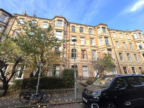 4 bed property, in 4/6 Lonsdale Terrace, £450,000