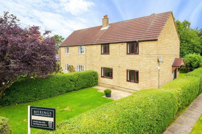 3 bed property, in Wharfe View, £340,000