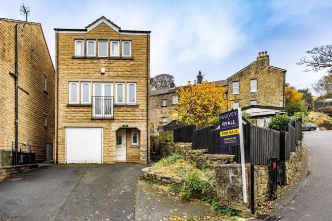 4 bed property, in Lane Top, £300,000