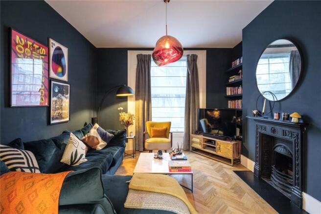2 bed property, in Cleveland Road, £1,195,000