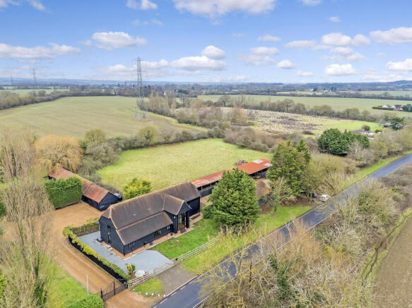 4 bed property, in Horseman Side, £1,000,000