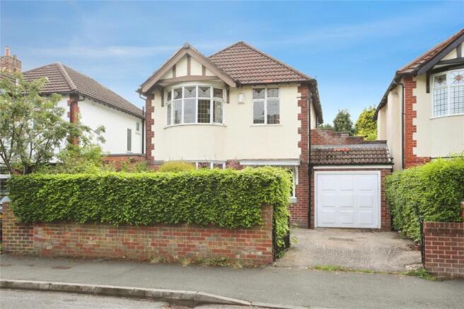 3 bed property, in Derby Road, £550,000