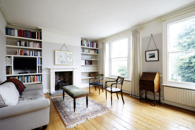 3 bed property, in Findon Road, £845,000
