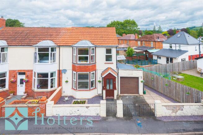 3 bed property, in Irfon Road, £269,950