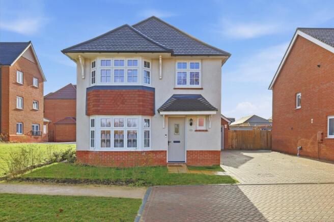 4 bed property, in Hazel Road, £570,000