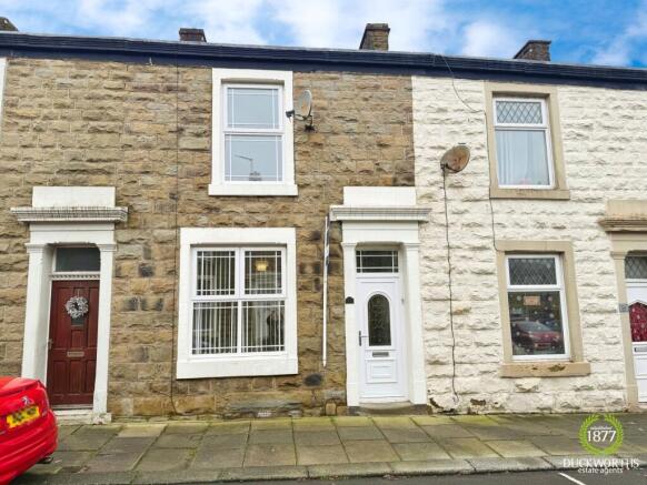 3 bed property, in Arthur Street, £100,000