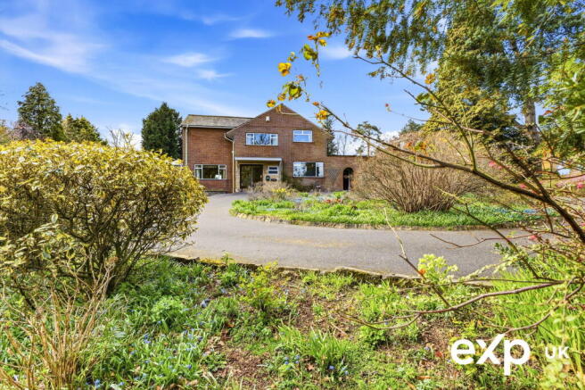 4 bed property, in Sheepwalk Lane, £895,000