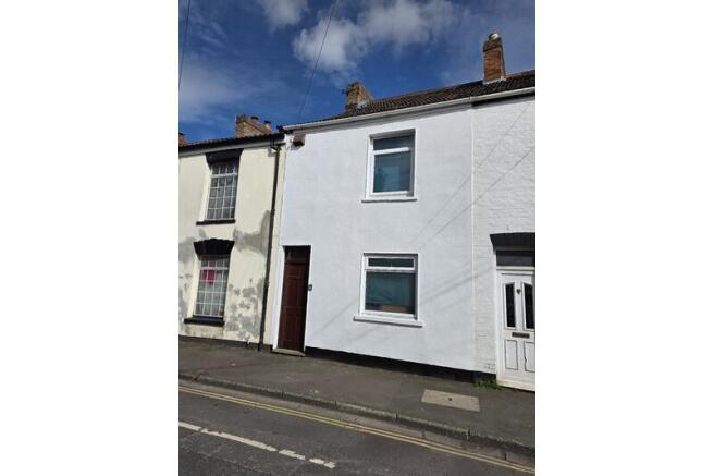 4 bed property, in Polden Street, £195,000