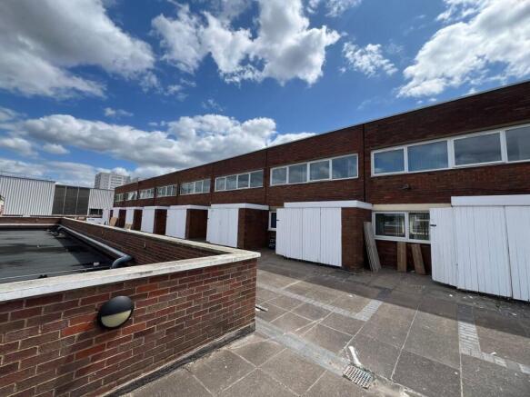 3 bed property, in Maple Walk, £110,000