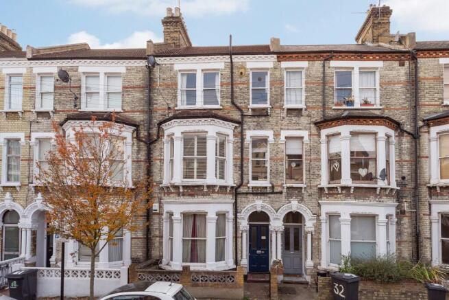 9 bed property, in Kenwyn Road, £1,800,000