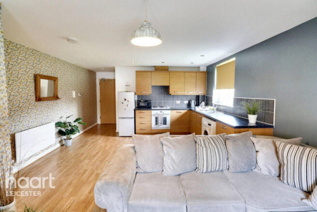 1 bed property, in Sockburn Close, £100,000