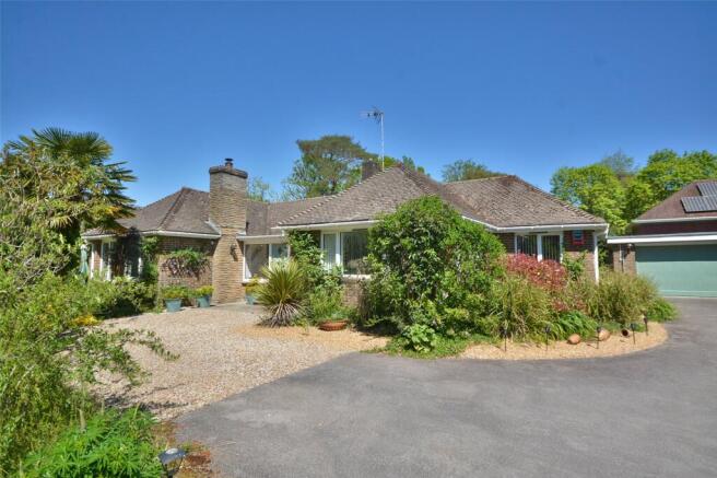 3 bed property, in Monkmead Lane, £1,025,000