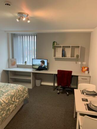 1 bed property, in Flat, £40,000