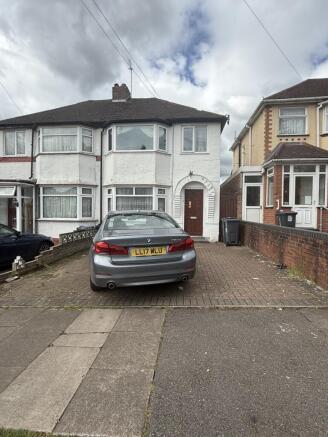 3 bed property, in 109 Sandringham Road, £100,000