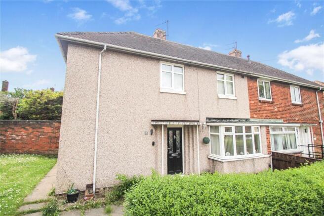 3 bed property, in Keasdon Close, £65,000