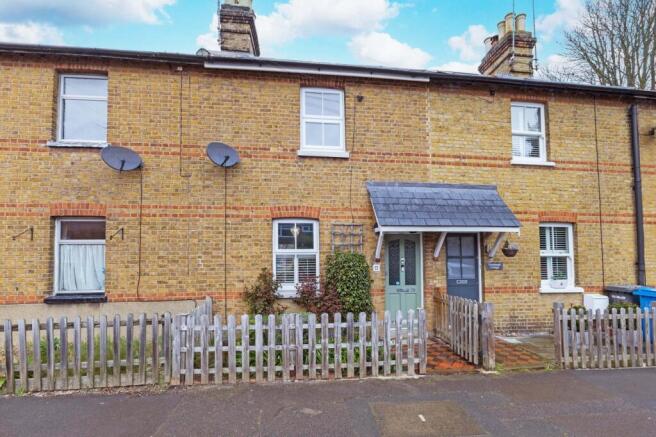 2 bed property, in The Croft, £485,000