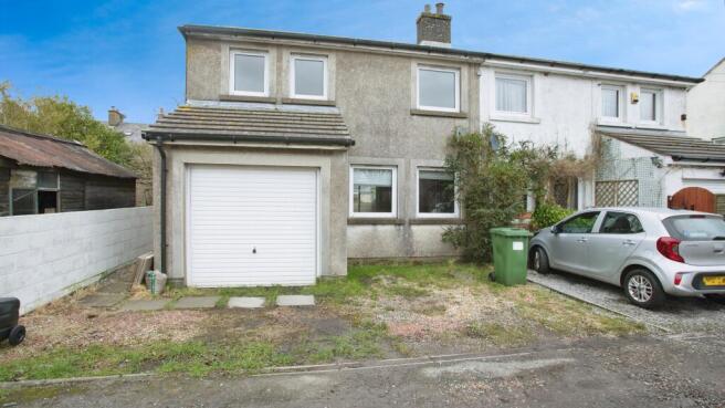 3 bed property, in Lonsdale Gardens, £120,000