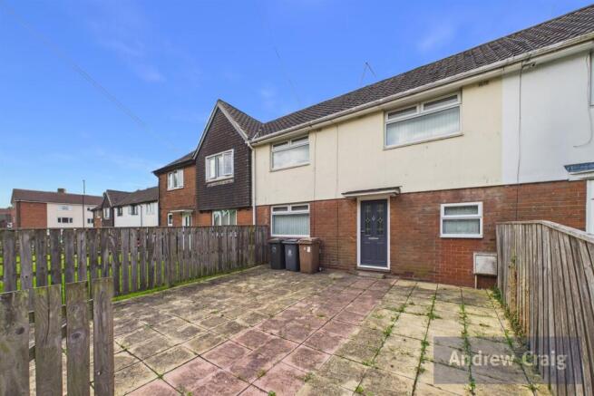 3 bed property, in Kingsdale Road, £175,000