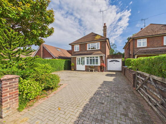 3 bed property, in Forest Road, £650,000
