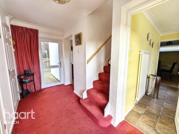 4 bed property, in Taymor Place, £325,000