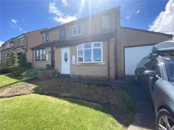3 bed property, in Redwell Court, £189,950
