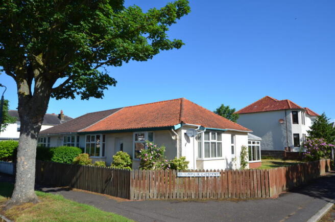 2 bed property, in 3 Broompark Avenue, £235,000