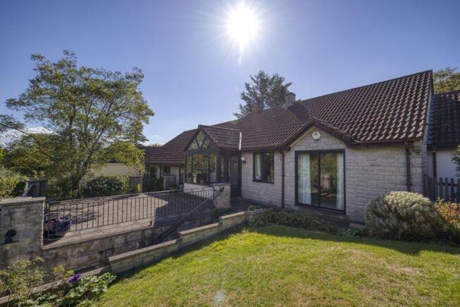 4 bed property, in Exceptional position on Milton Lane in Wells, £850,000