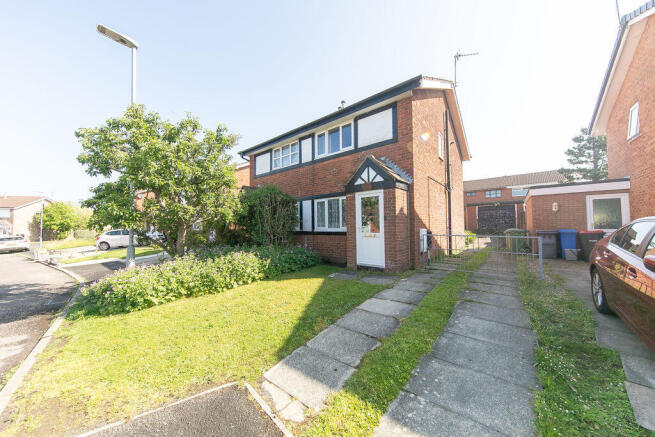 2 bed property, in No. 21 Nightingale Drive, £154,950