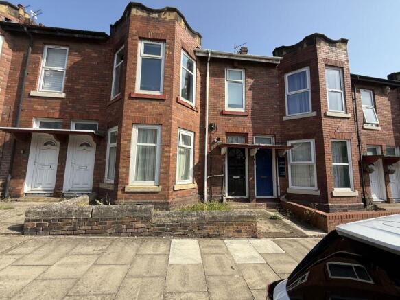 2 bed property, in South Eldon Street, £68,995