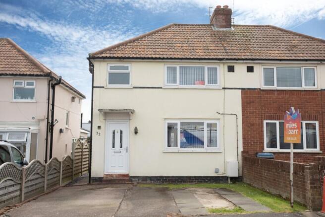 3 bed property, in Cavell Square, £280,000