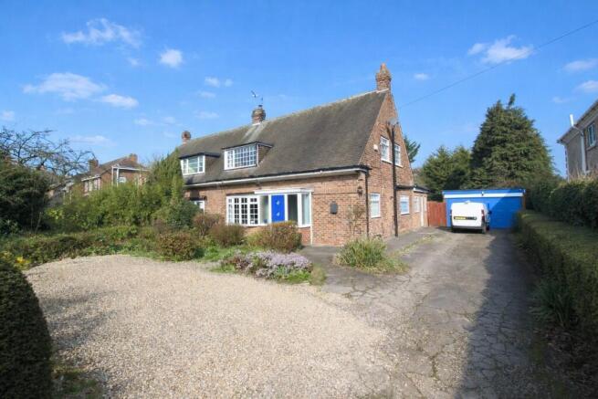 4 bed property, in Saltshouse Road, £338,000