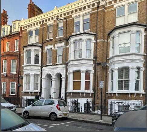 Land, in Bolingbroke Road, £300,000