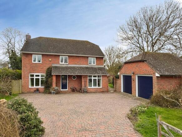 4 bed property, in The Street, £650,000