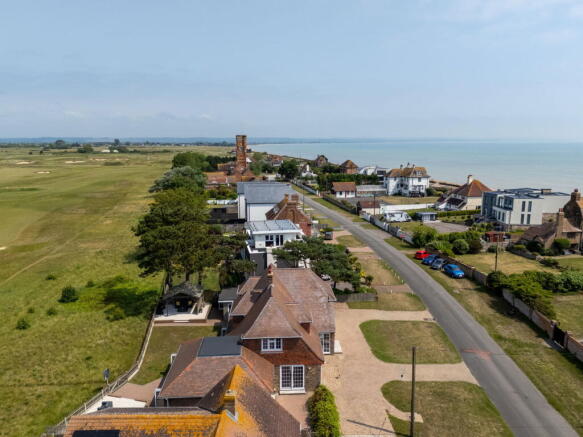 4 bed property, in Madeira Road, £875,000