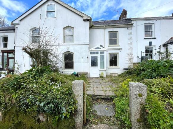 3 bed property, in Yew Berry Terrace, £120,000