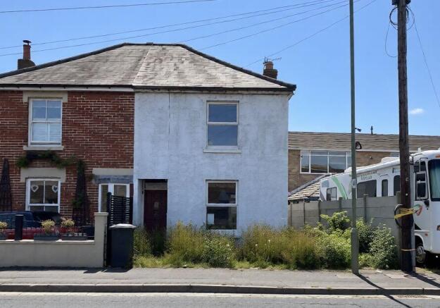 3 bed property, in 6 Church Road, £160,000