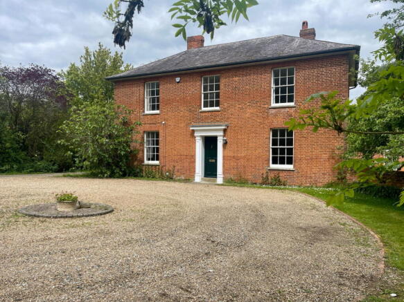 7 bed property, in Saxtead, £1,250,000