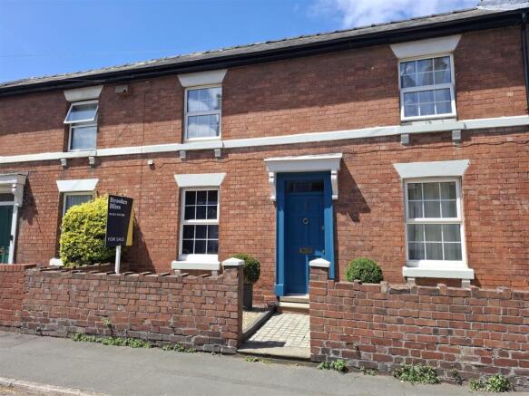 3 bed property, in White Horse Street, £279,500