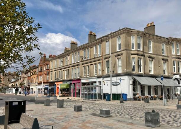 2 bed property, in 1/2, £75,000